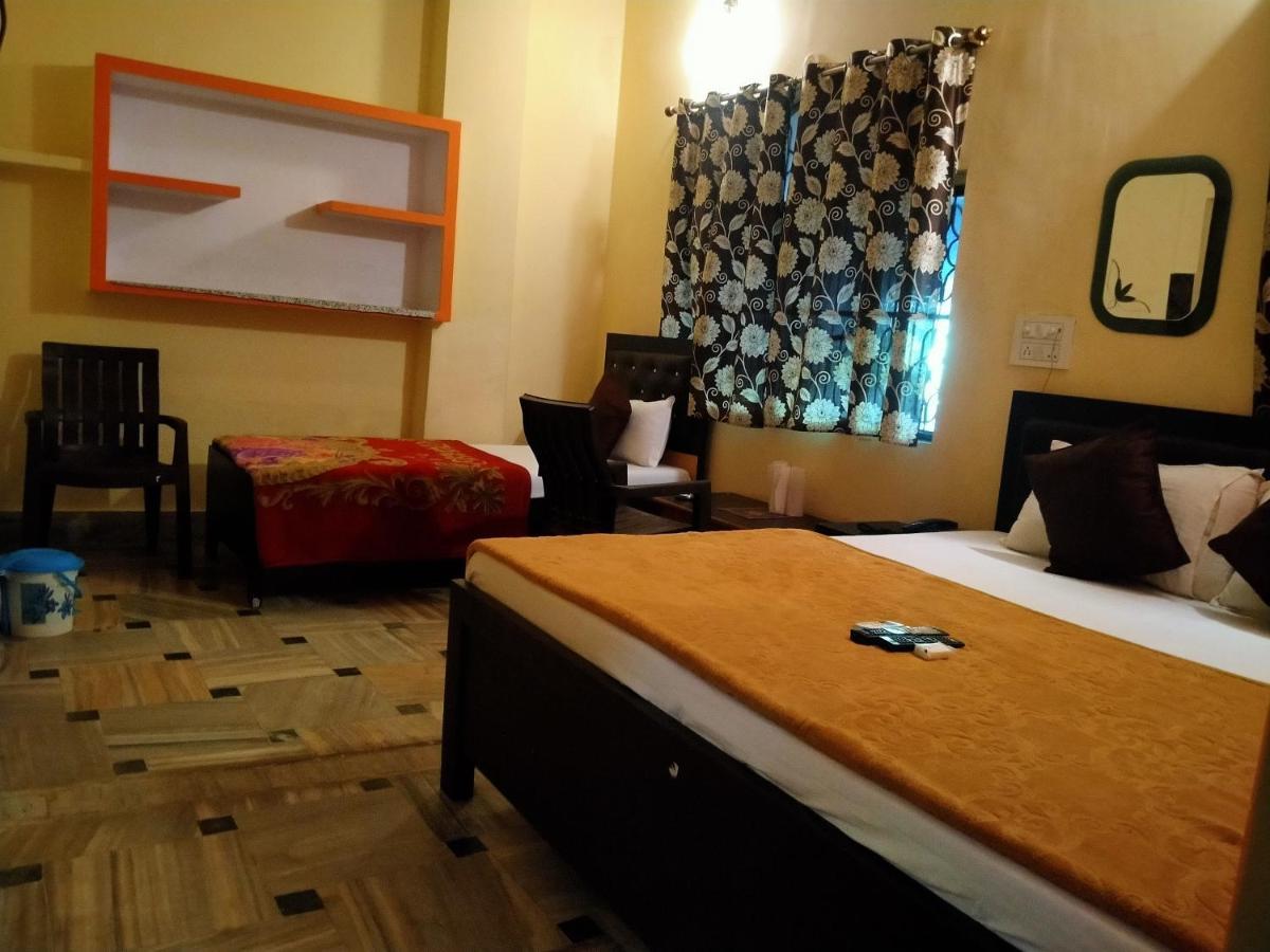 Hotel Aakash Ganga 瓦拉纳西 外观 照片